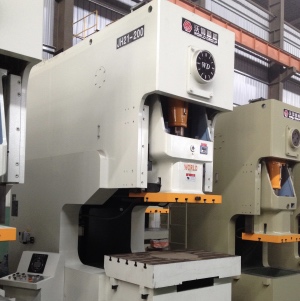 Укрепление прессования горла