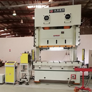 Широкий стол для прогрессивной матрицы